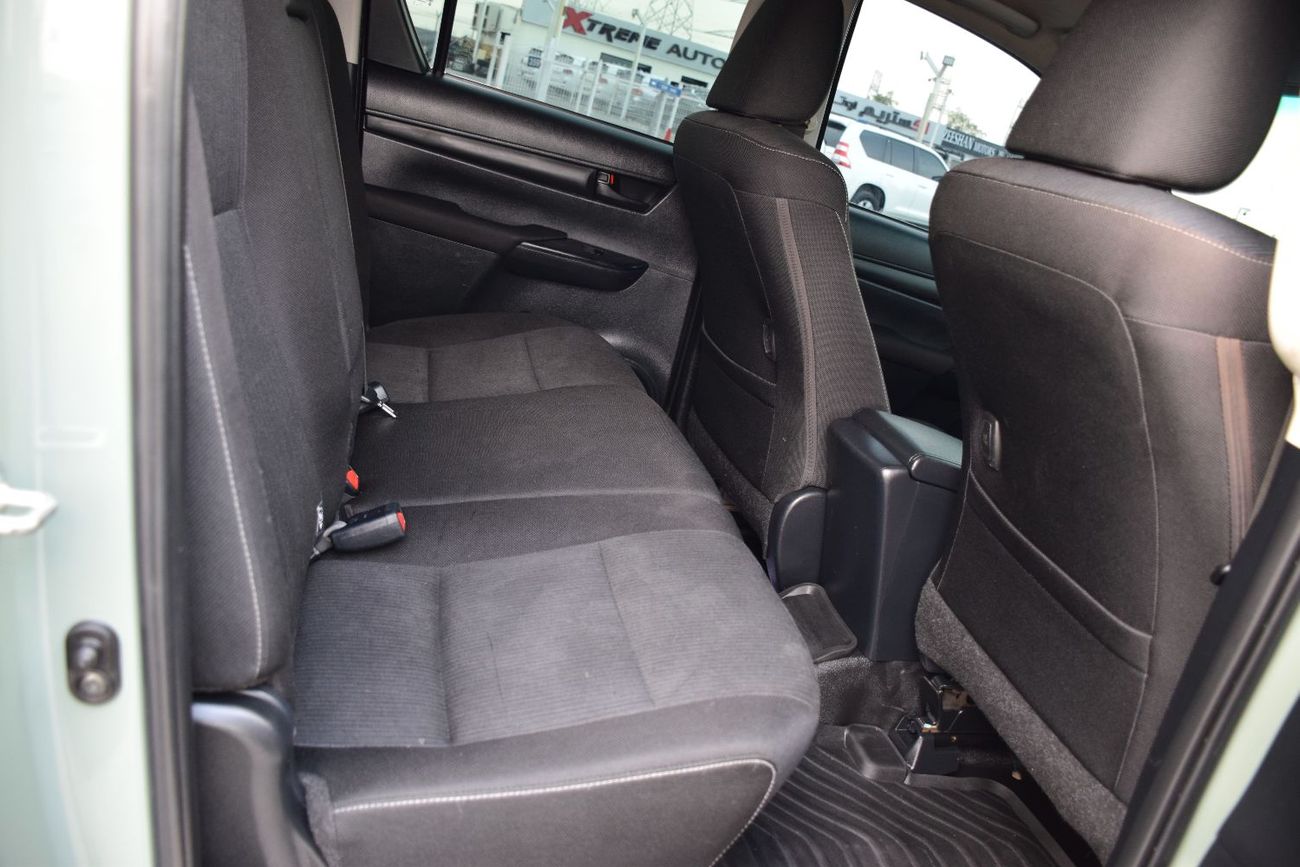 Toyota Hilux S GLX 2.8L AWD A/T