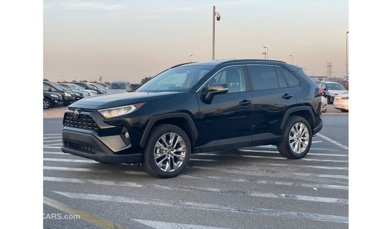 تويوتا راف ٤ 2021 Toyota RAV4 XLE Premium Full Option+ 2.5L V4 -  With Radar / UAE PASS