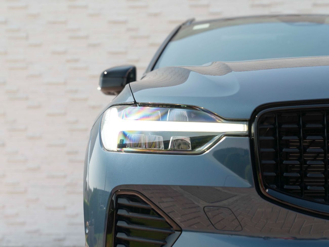 فولفو XC 60 B5 ULTIMATE DARK