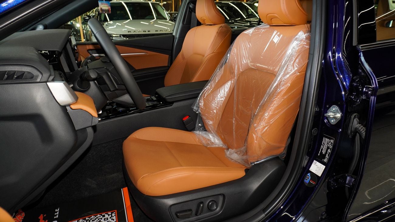 Toyota Camry Lumiere 2.5L HEV