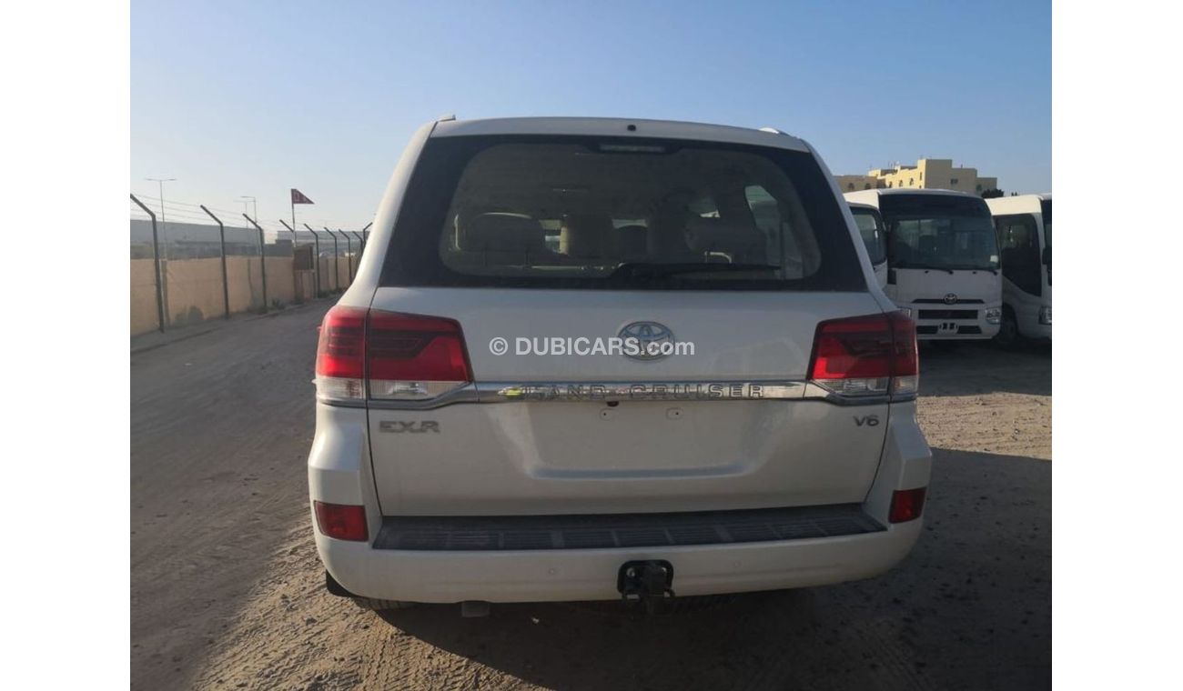 Toyota Land Cruiser 2020 Toyota LC200 4.0L EXR | PT AT Basic | Best Export Price