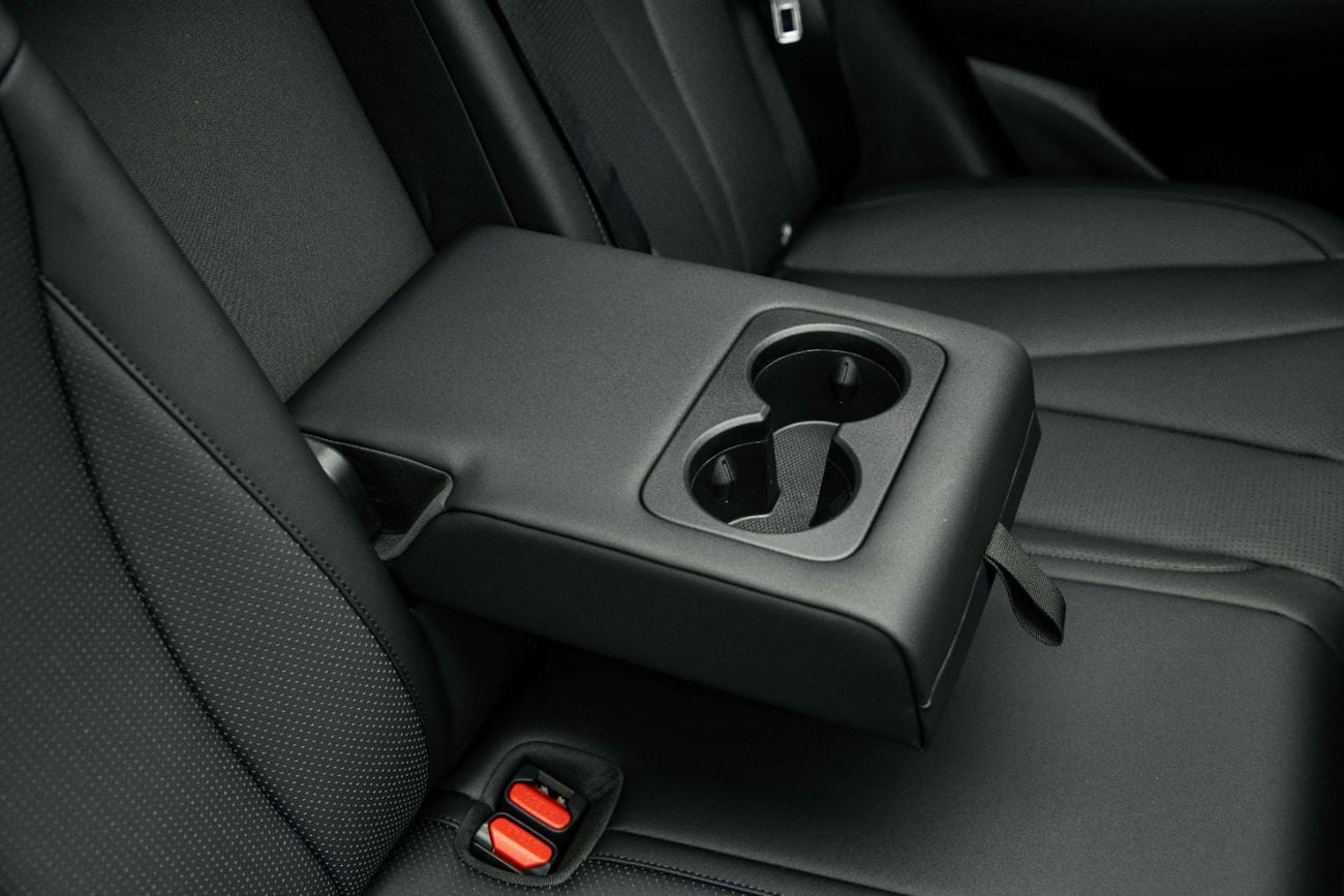 BYD Sealion 06 Navigation Plus - White Inside Black | Export Only