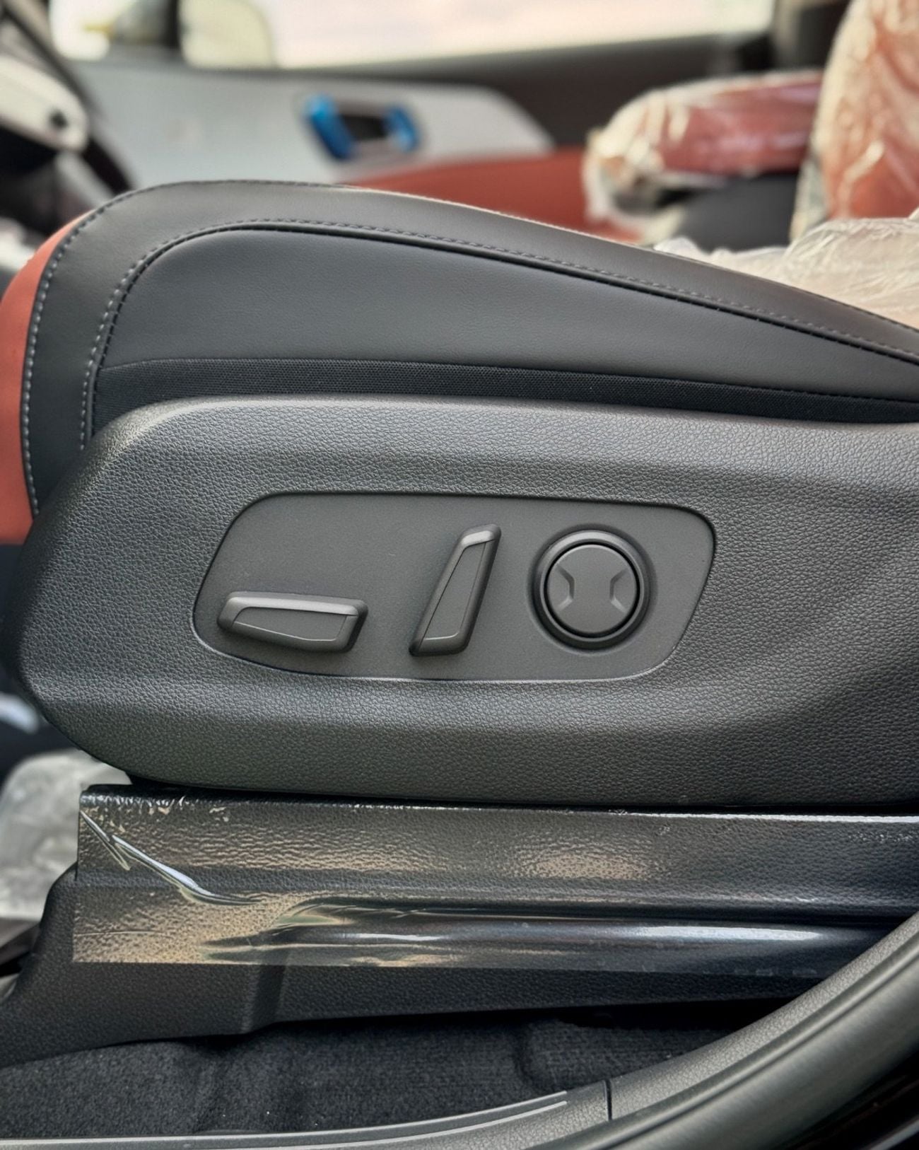 Kia Carnival   KIA CARNIVAL (HEV ) 1.6T GCC specs - 2026 MODEL ( only for EXPORT)