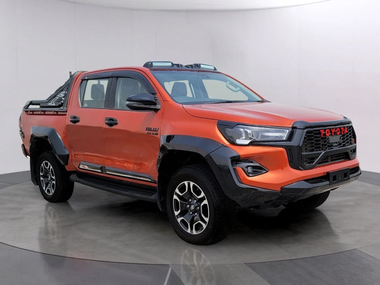 Toyota Hilux 4X4 (2.8L) DIESEL RIGHT HAND (RHD)