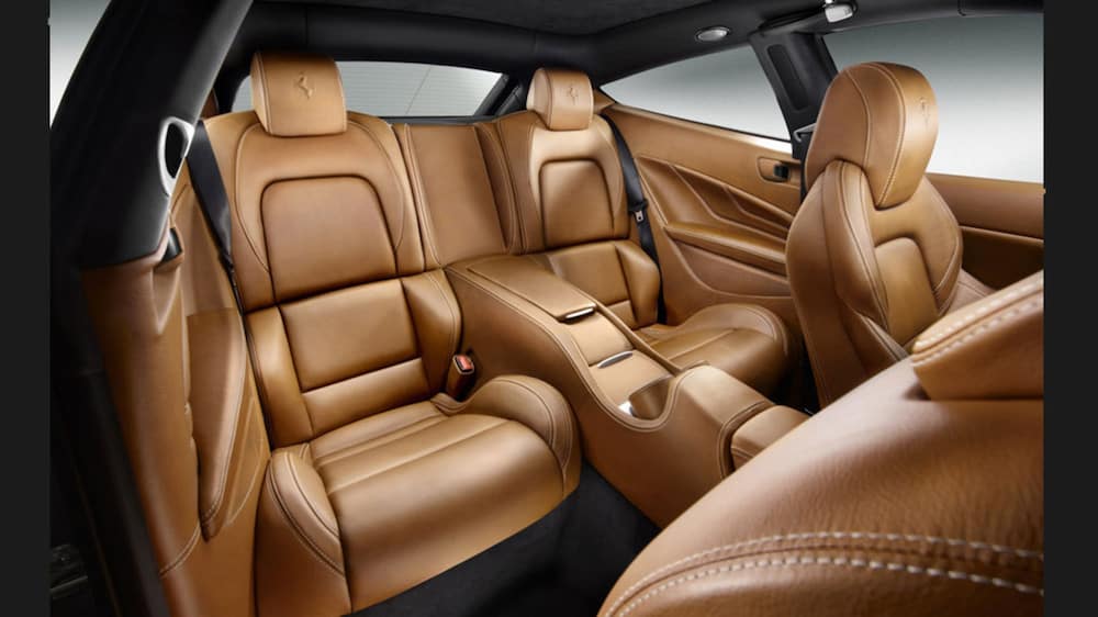 فيراري FF interior - Seats