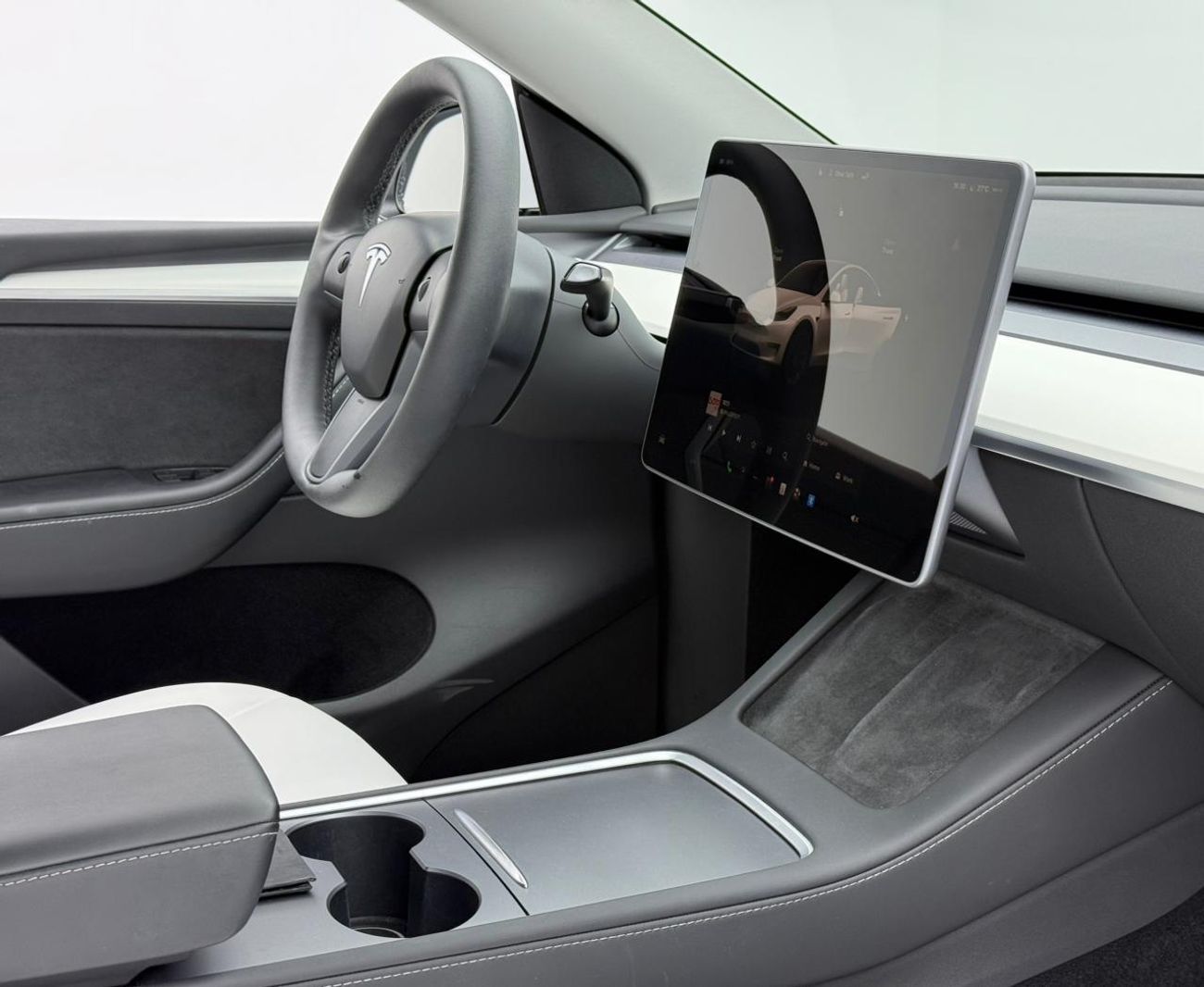 تسلا موديل Y Long Range (AWD) 2023 Tesla Model Y Long Range, 2027 Tesla Warranty, Full Tesla Service History, Ful