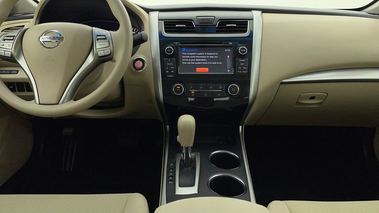 نيسان ألتيما SV 2.5 | بدون دفعة مقدمة | اختبار قيادة مجاني للمنزل