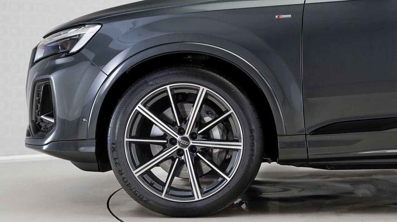 Audi Q7 45 TFSI quattro S-Line 3.0L UAE's Very Best Example | AED 3,607 Per Month