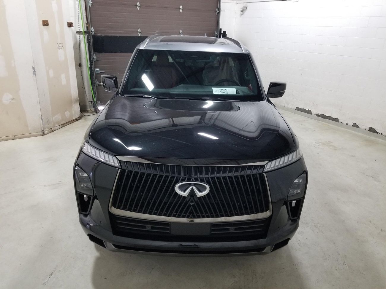 إنفينيتي QX80 2026 MODEL INFINITI QX80 AUTOGRAPH TOP AUTOGRAPH TRIP WITH GREY ROOF