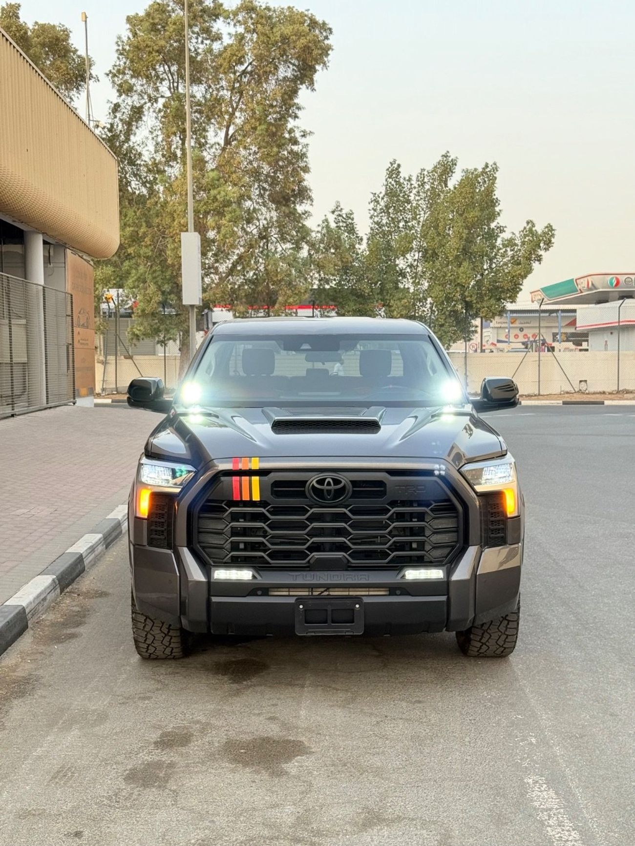 تويوتا تاندرا 2022 TRD SPORT TWIN TURBO 3.5 V6 CANADA SPEC