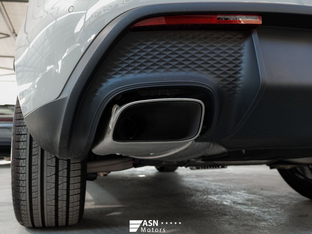 بورش ماكان Pursuing Dreams Edition 2025 2.0 Turbo (Export Price)