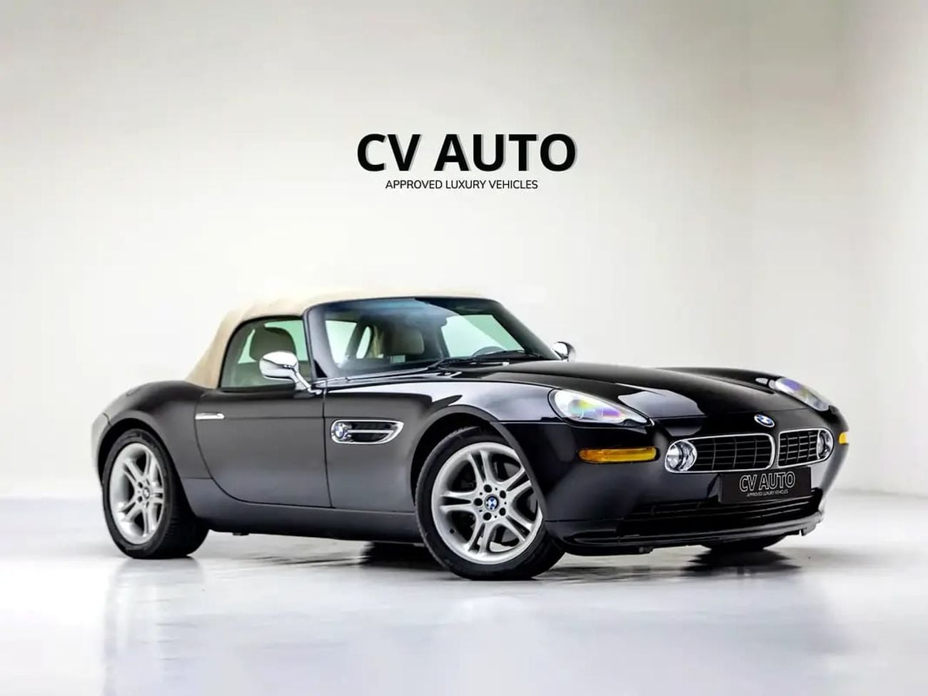 BMW Z8 MW | | GCC Spec Manual Transmission - Classic Roadster