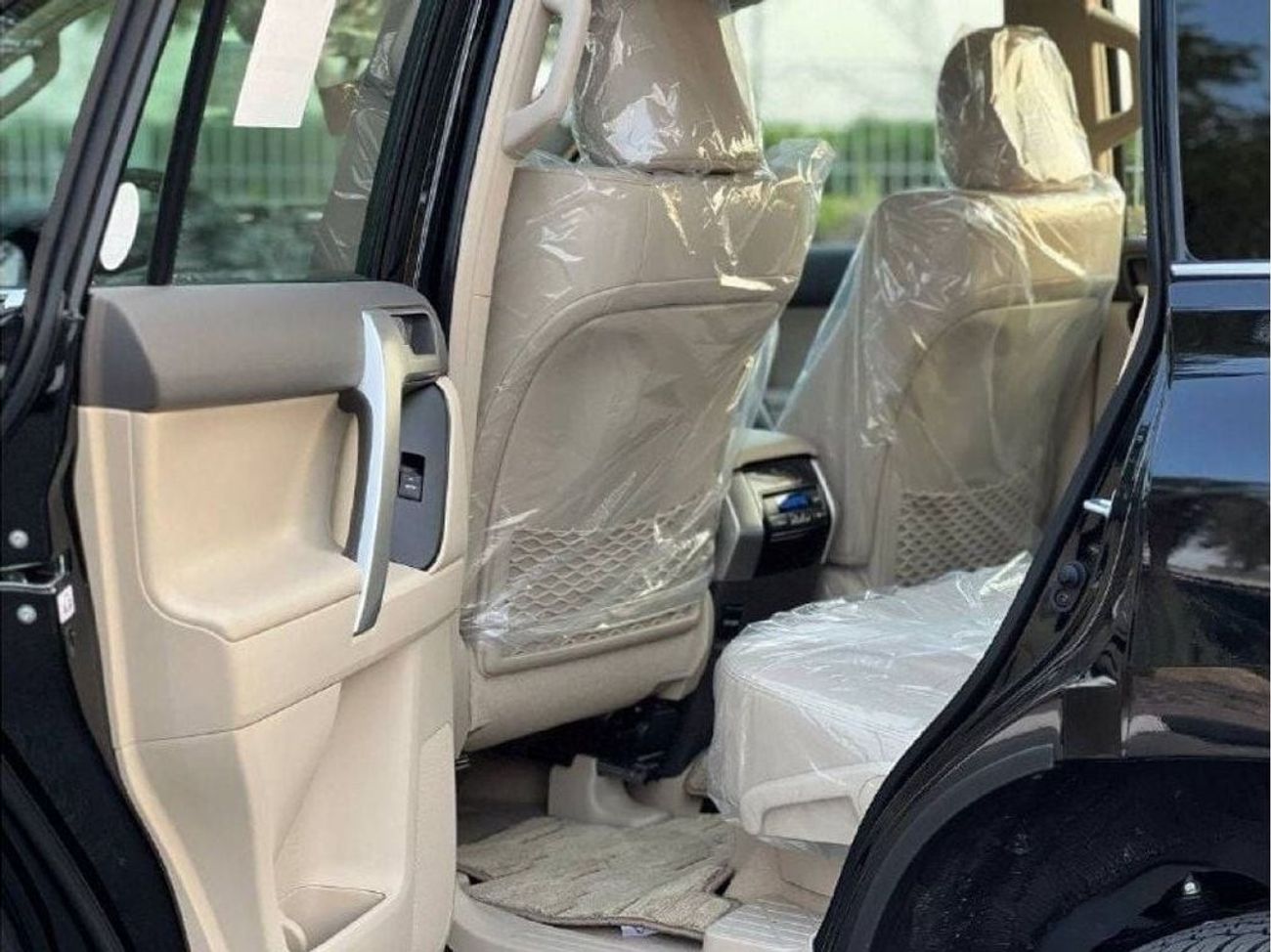 Toyota Prado VXR 4.0L PTR A/T  // 2023 // FULL OPTION WITH SUNROOF , LEATHER&POWER SEATS , BACK CAMERA // SPECIAL