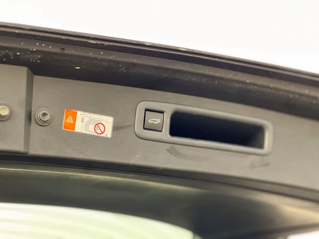 تويوتا هايلاندر EXPORT ONLY - 2.5L Highlander 2.5L Hybrid GLE (AWD)