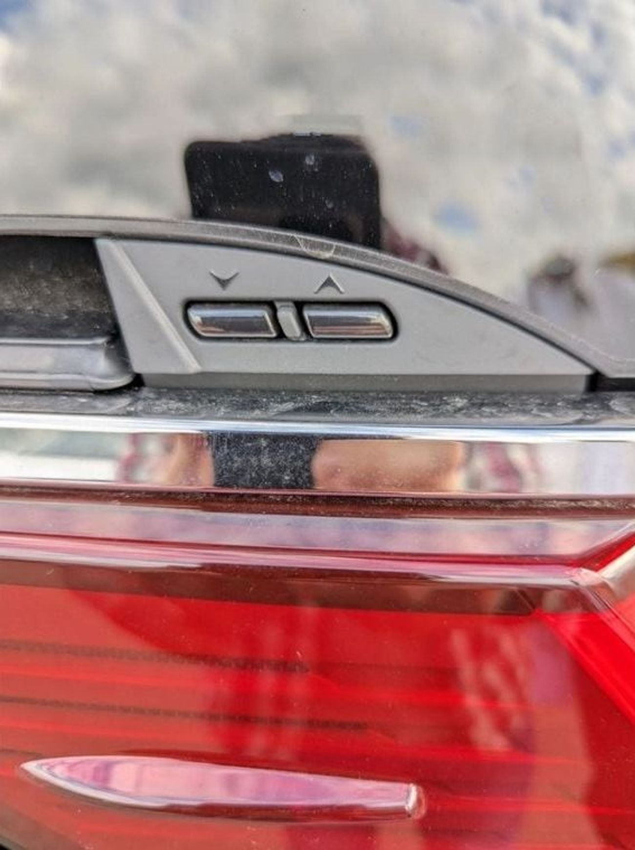 لكزس LM 350h (For export only)