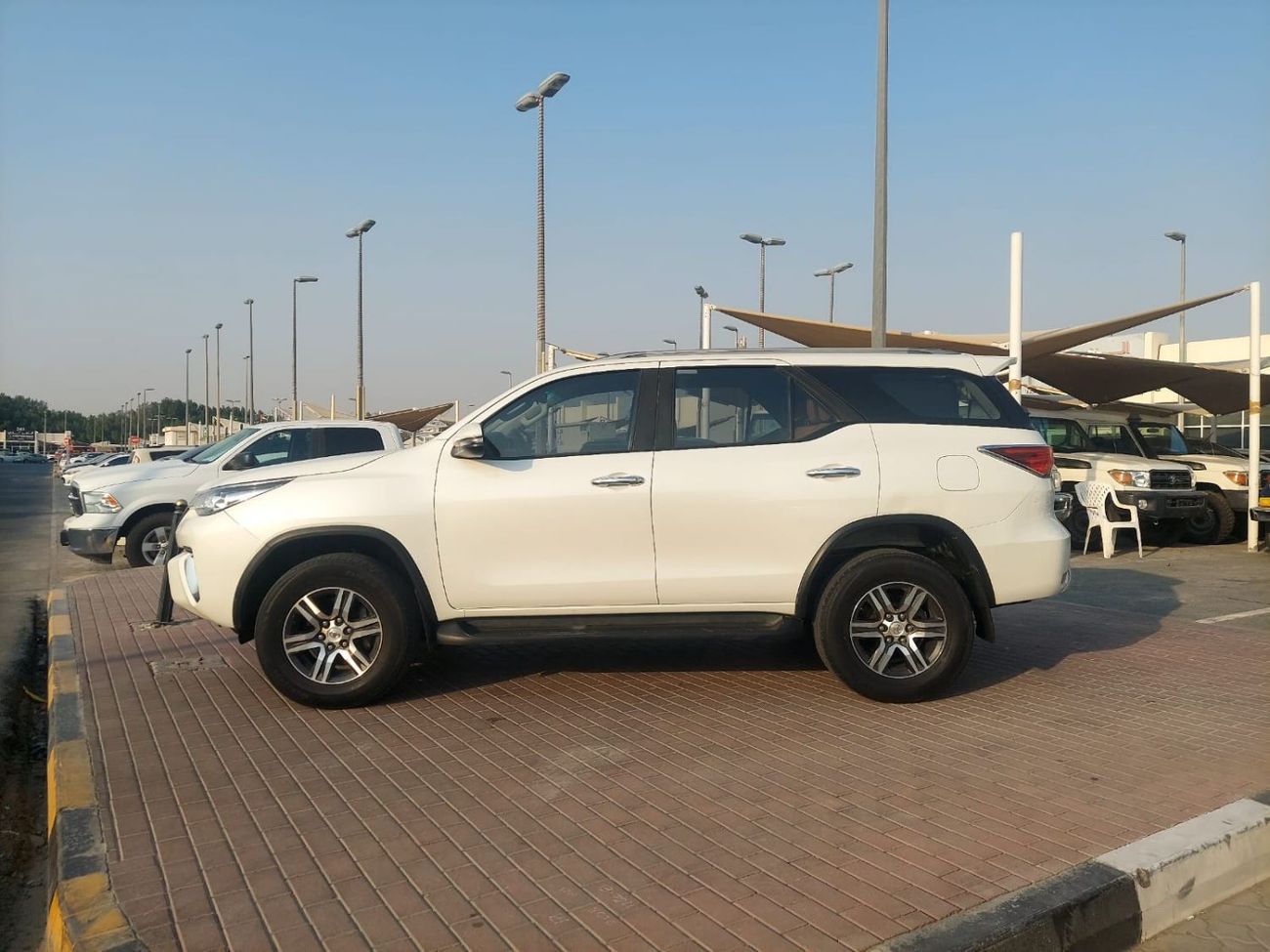 Toyota Fortuner 2.7L PETROL AUTOMATIC TRANSMISSION