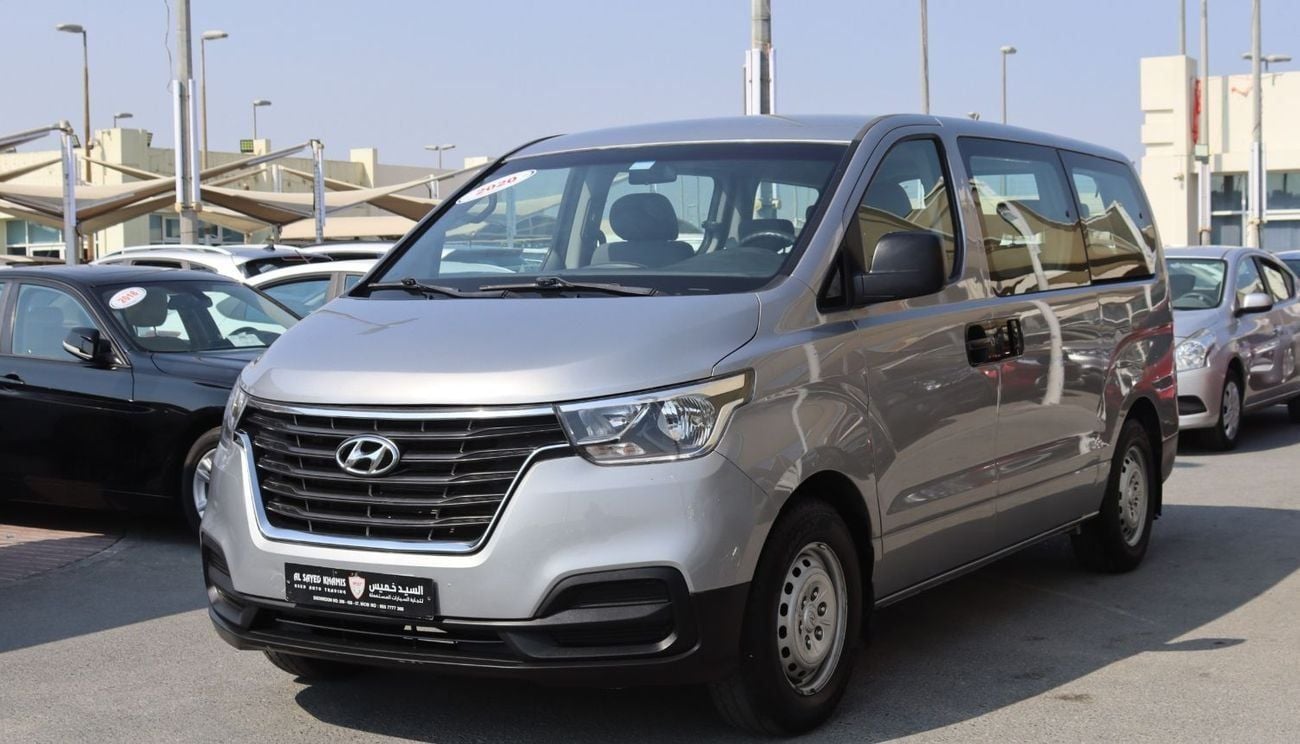 هيونداي H-1 هيونداى H-1موديل 2020 خليجى بدون حوادث  ممشى 123000 كم بمحرك 2.4Lعدد 12 مقعد بحاله ممتازه