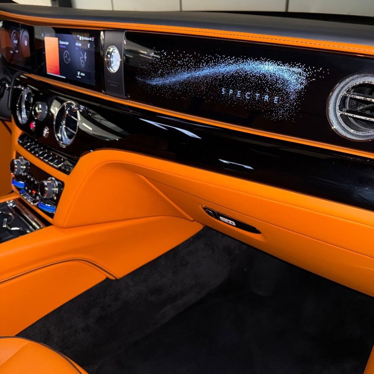 Rolls Royce Spectre STANDARD