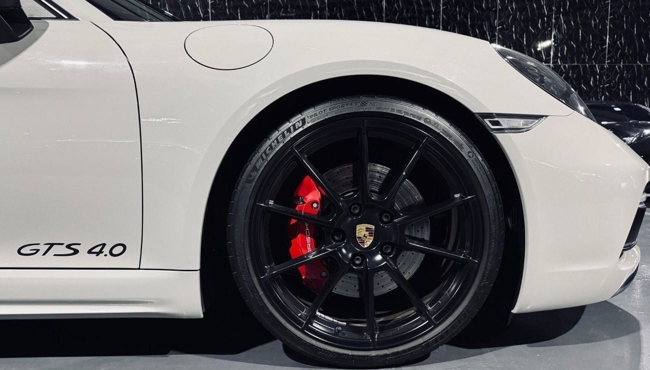 Porsche 718 Cayman GTS 4.0L A/T
