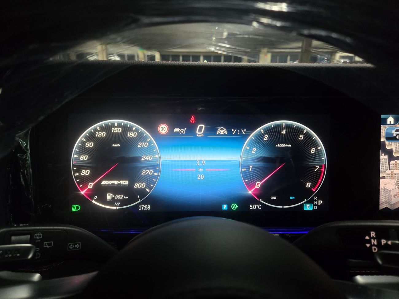 Mercedes-Benz G 63 AMG MERCEDES G63 2026