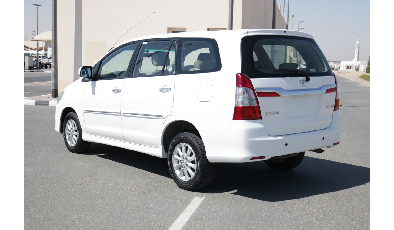 Toyota Innova TOYOTA INNOVA 2.5 SE+ 7 SEATER MUV