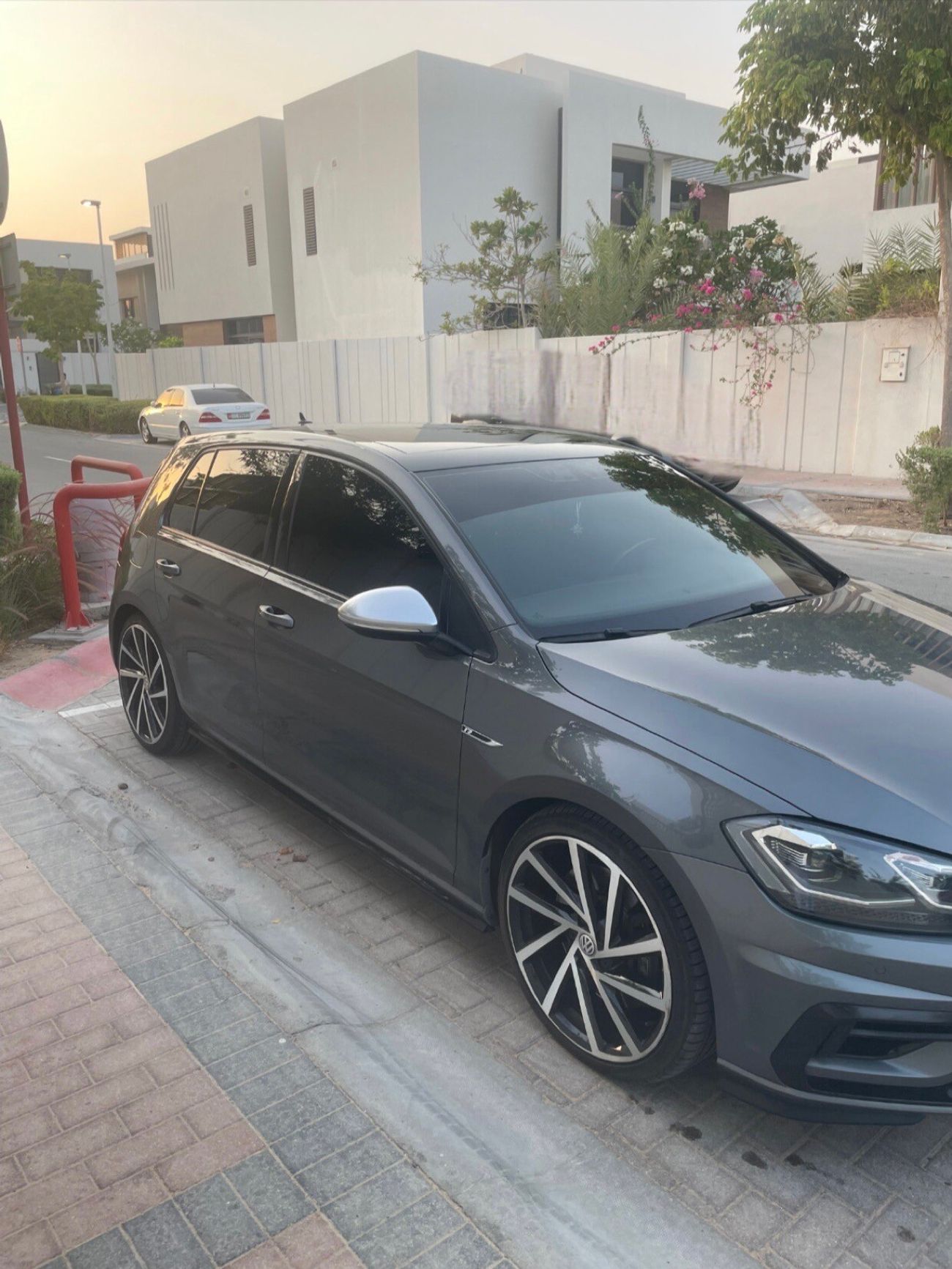 Volkswagen Golf R
