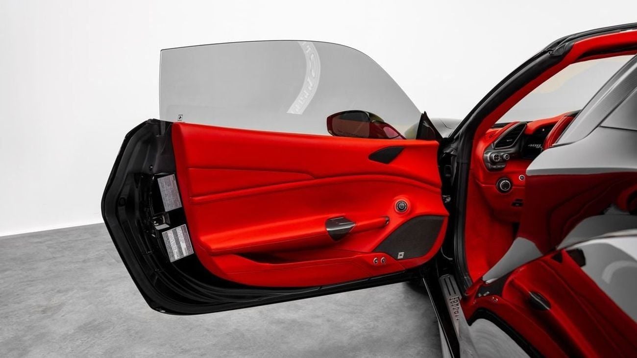 فيراري 488 سبايدر - 2016 - GCC Specs