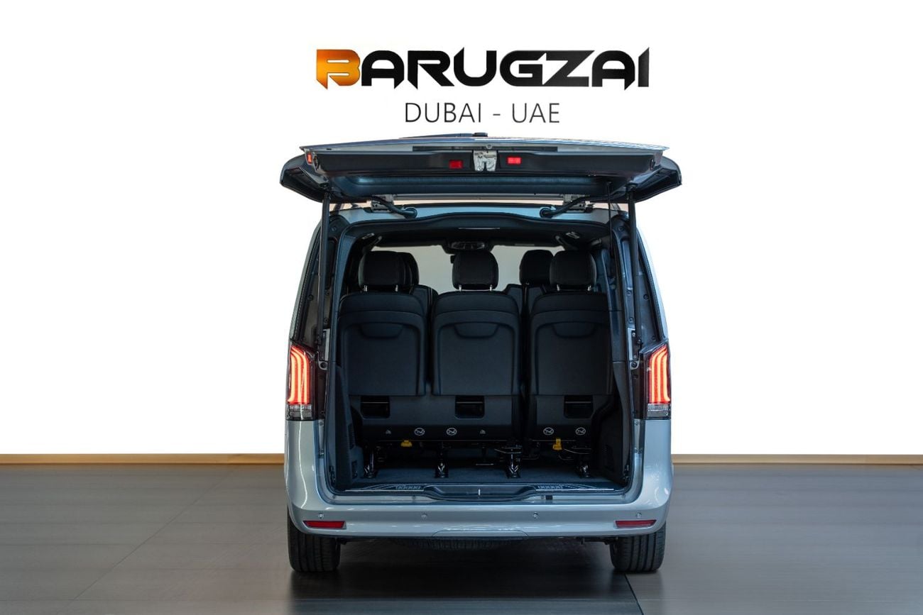 مرسيدس بنز V 300 V300 Avantgarde | 2026 | GCC 0KM | Agency Warranty | 360 View | 64 colors Ambeint Lights