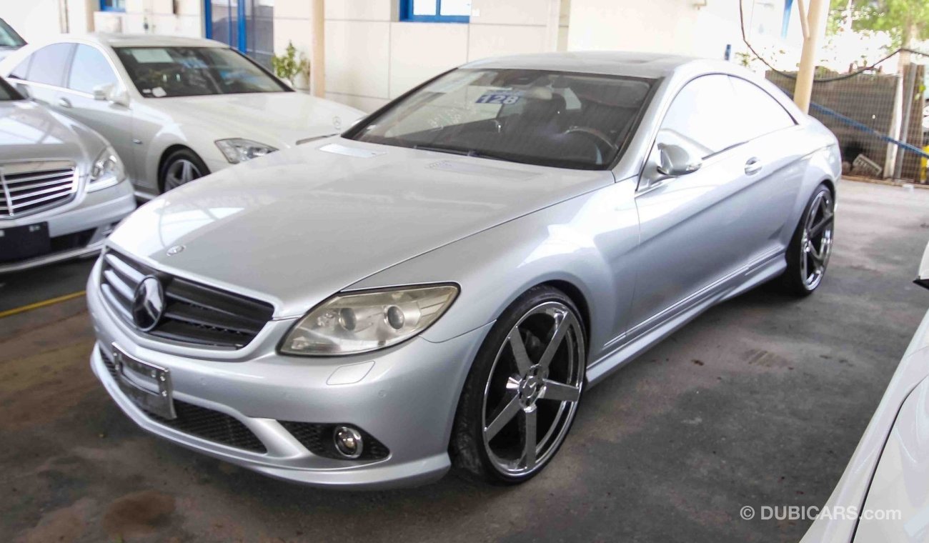 Mercedes-Benz CL 550 AMG Body kit with exhaust