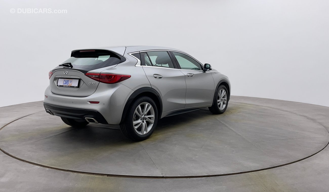 Infiniti Q30 1.6T Luxury 1600