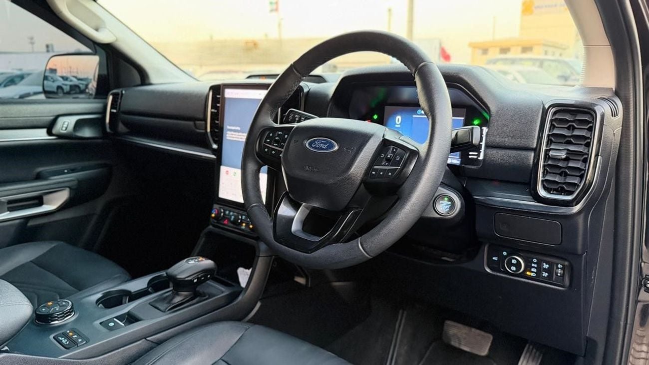 Ford Everest TREND | POWER BACK DOOR | PUSH START | 2.0L DIESEL | BACK CAMERA | DUAL CLIMATE CONTROL | AUTO | RHD
