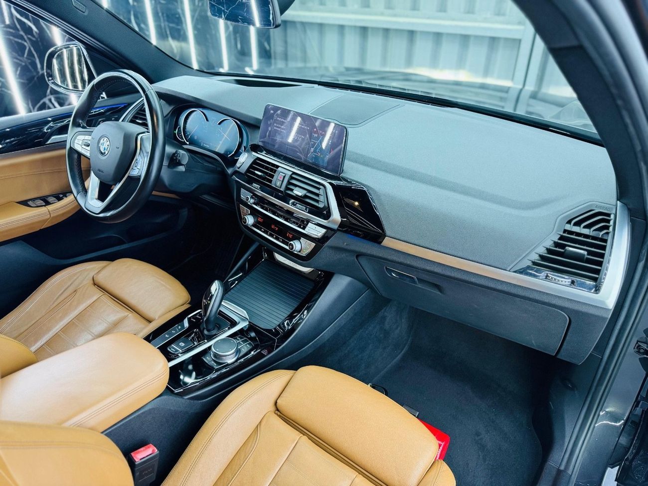 BMW X3 xDrive 30i 2.0L 2018 BMW X3 xDrive30i, Service History, 248 HP, Excellent Condition, GCC