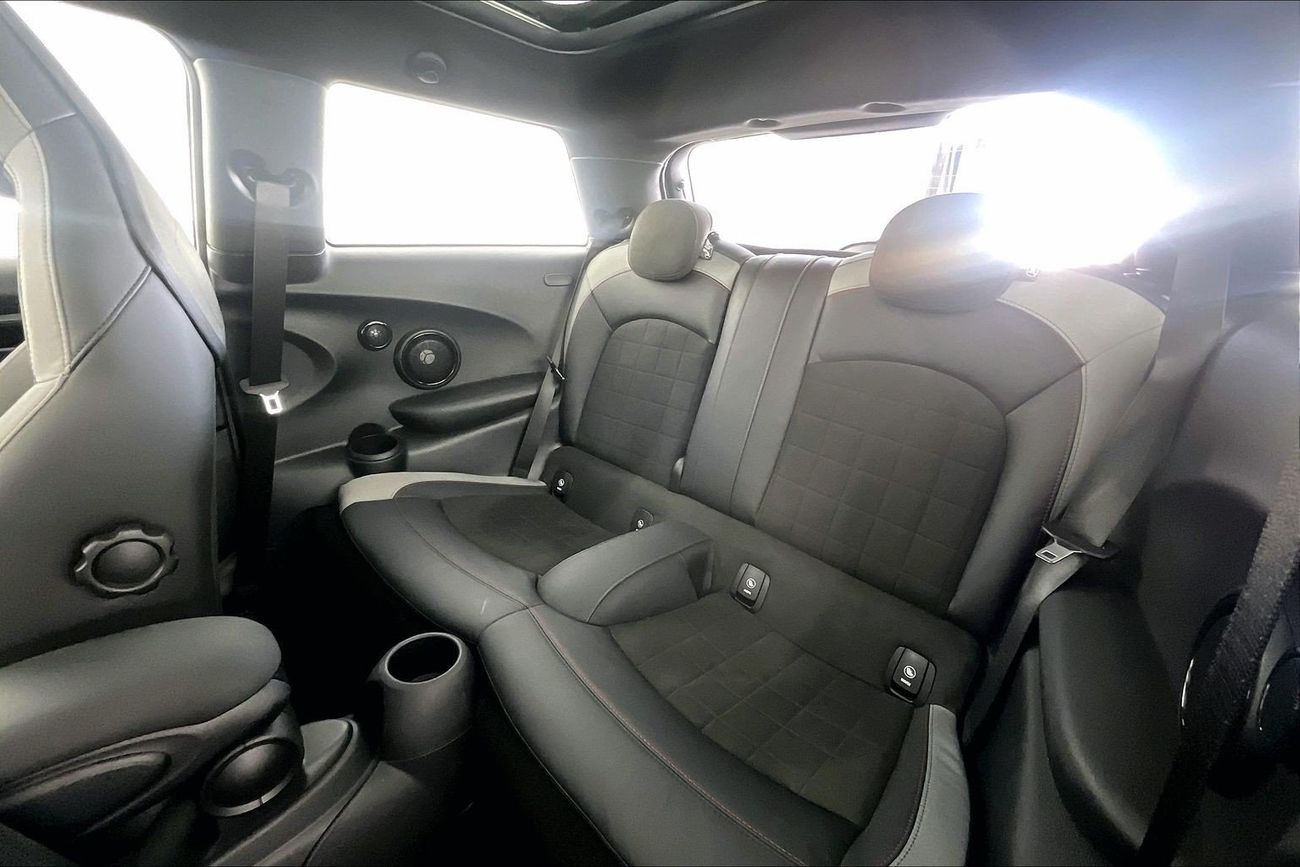 Mini John Cooper Works John Cooper Works | National Day Celebration | Guaranteed Warranty | 0 Down Payment