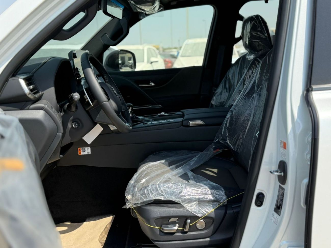 Lexus LX 600 LEXUS LX600 (VJA310) 3.5L SUV 4 WD 5Doors