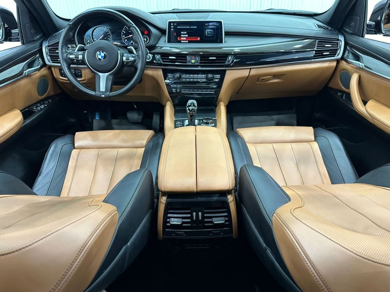 بي أم دبليو X6 50i M سبورت 2018 BMW X6 xDrive50i M-Sport, Dec 2025 BMW Service Pack, Warranty, Full BMW Service His