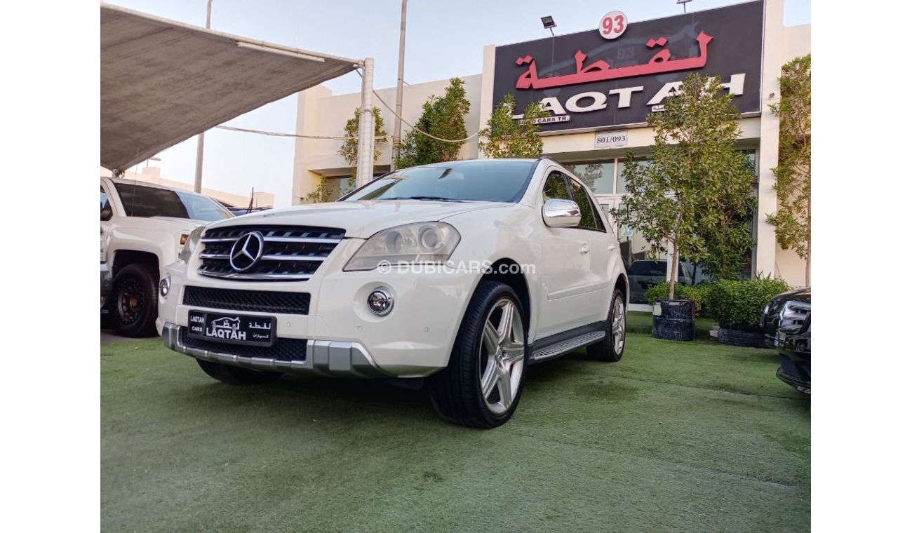 مرسيدس بنز ML 350 خليجي رقم واحد موديل 2009 لون ابيض فتحه جلد حساسات رنجات ومثبت سرعه وكاميرا خلفيه لاتحتاج الي مصاريف