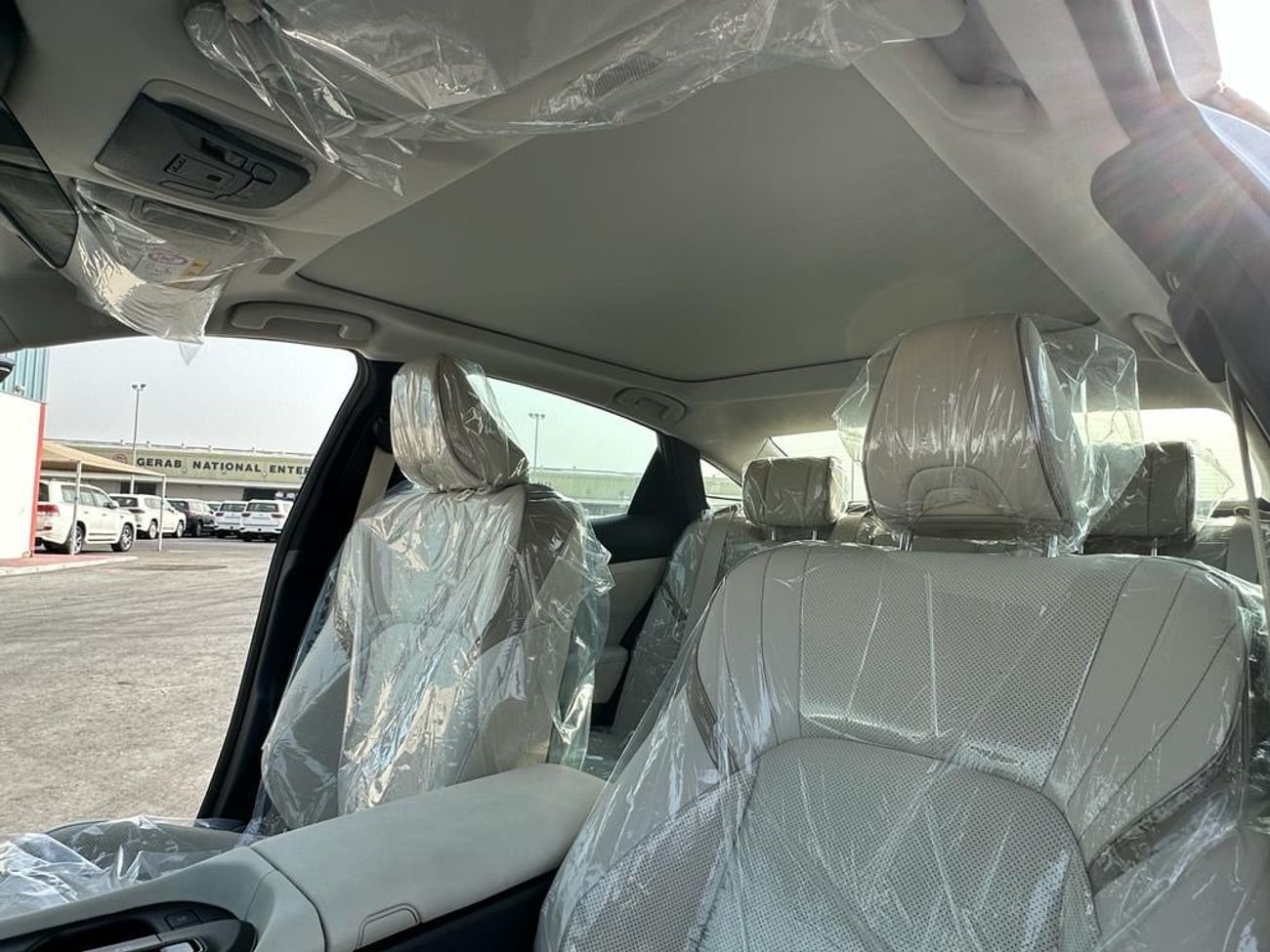 Toyota Crown Platinum