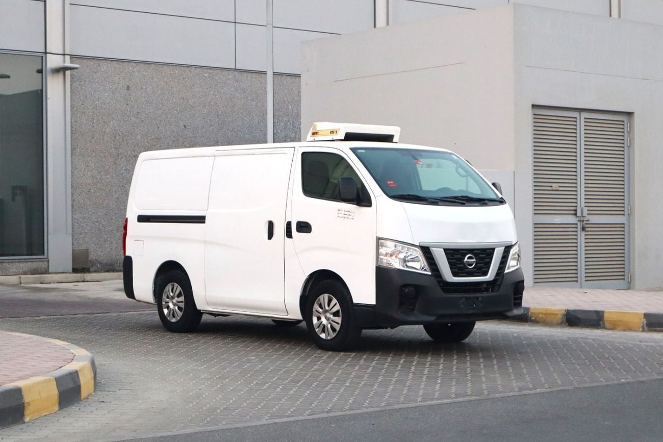 Nissan Urvan STD 3-Seater Automatic (4-Door)