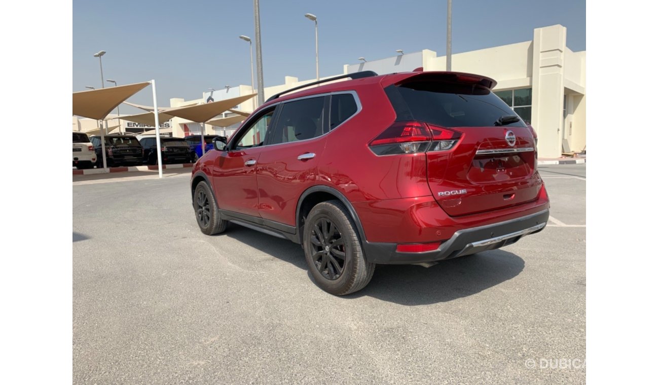 Nissan Rogue Nissan ROGUE Model 2019 USE very celen car