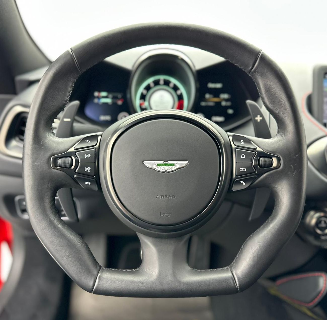 أستون مارتن فانتيج 2022 Aston Martin Vantage V8, 2027 Aston Martin Warranty, 2028 Aston Martin Service Contract, Aston