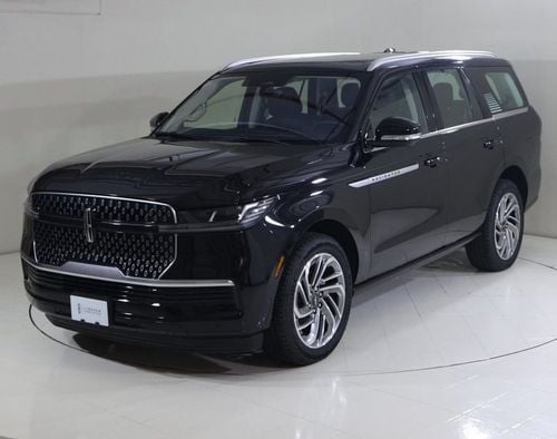 Lincoln Navigator RESERVE N1525 / FREE INSURANCE + REGISTRATION / AL TAYER MOTORS AL QOUZ SHOWROOM