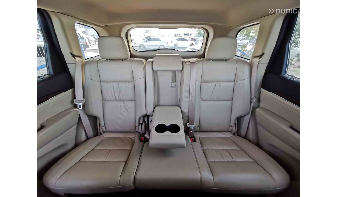 جيب جراند شيروكي 3.6L Petrol, 20" Rims, Front & Rear A/C, Multi Drive Mode, Leather Seats, Bluetooth, DVD (LOT # 381)