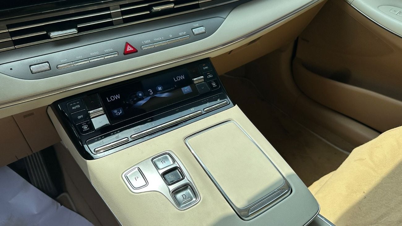 Hyundai Azera PREMIUM GCC