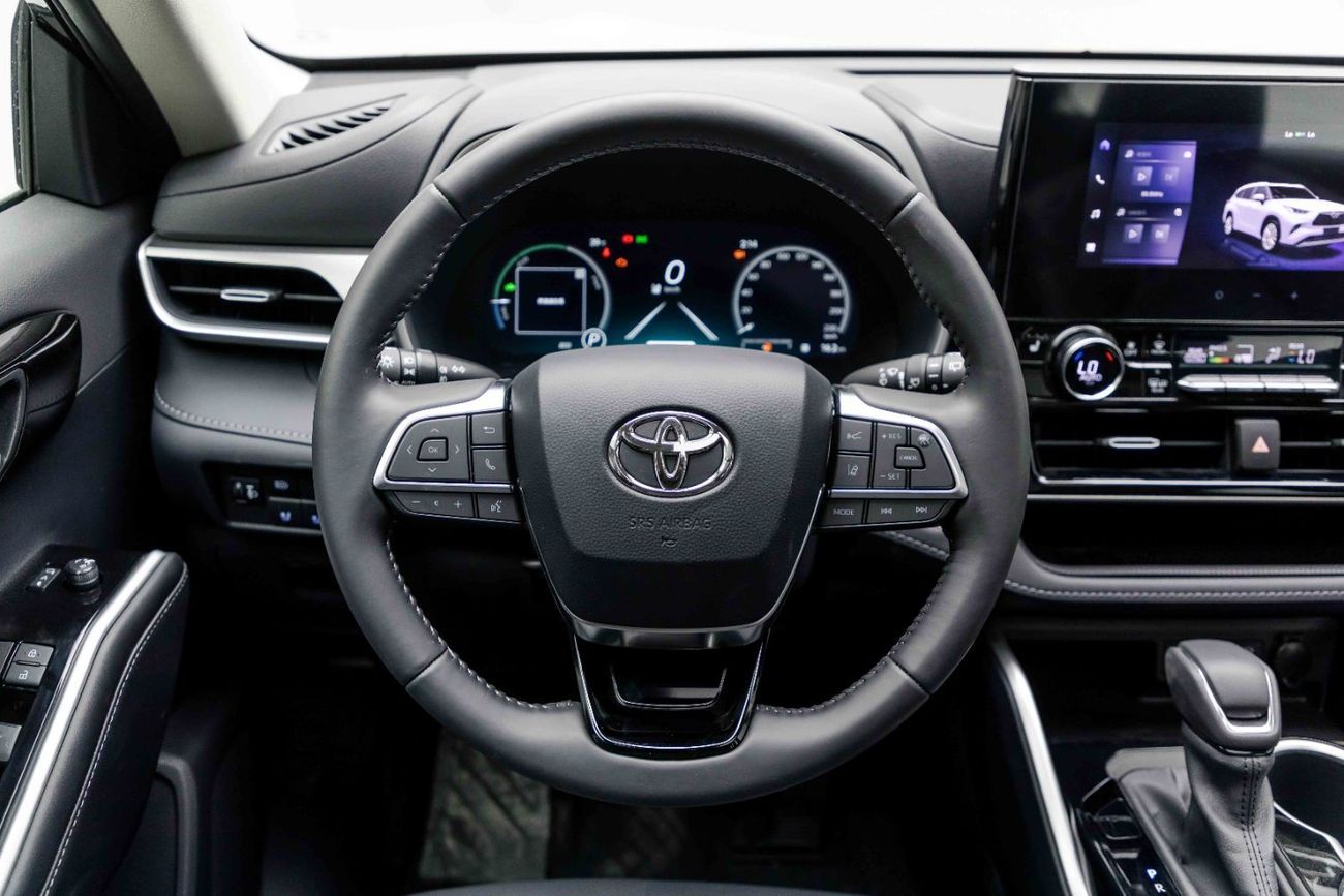 تويوتا هايلاندر Luxury 2.5L - Hybrid - Black Inside Black | Export Only