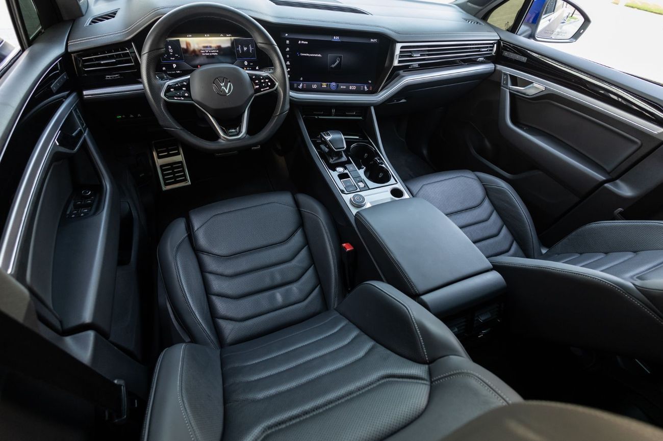 Volkswagen Touareg R-Line 3.0L AWD