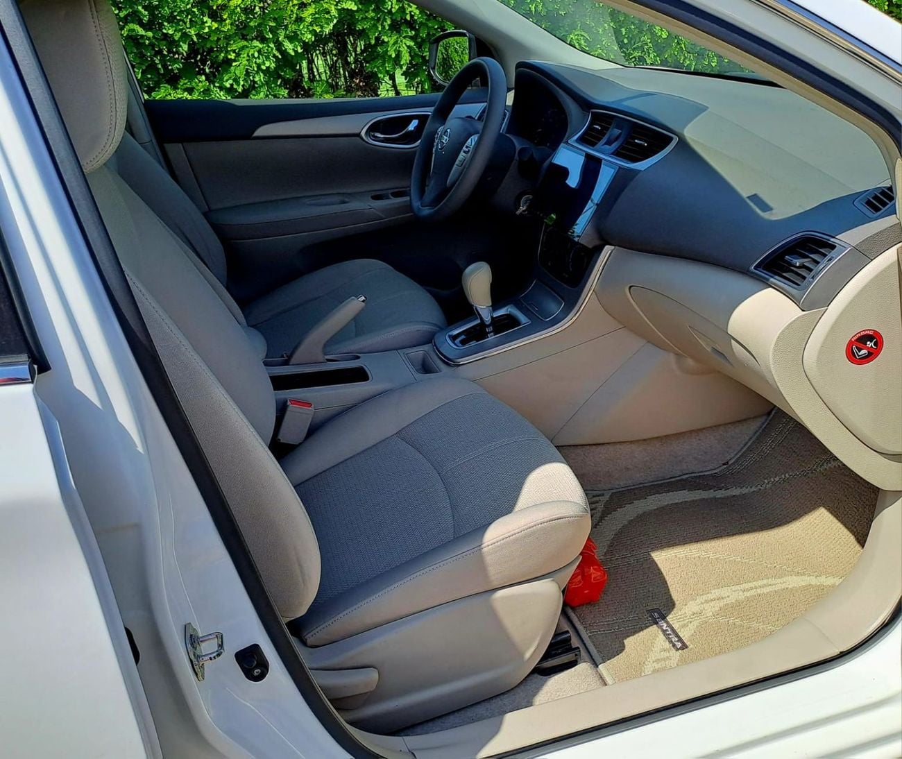 Nissan Sentra SV 530X36 Monthly I GCC l 1.8L, Cruise, GPS I Accident FREE