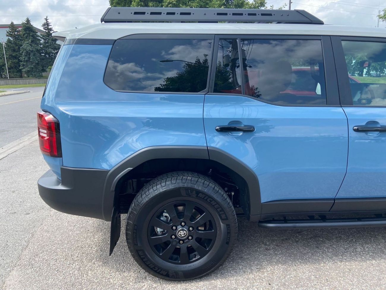 تويوتا لاند كروزر 2024 TOYOTA LAND CRUISER 250 FIRST EDITION HYBRIDMAX 2.4L 4WD 5-SEATER AUTOMATIC