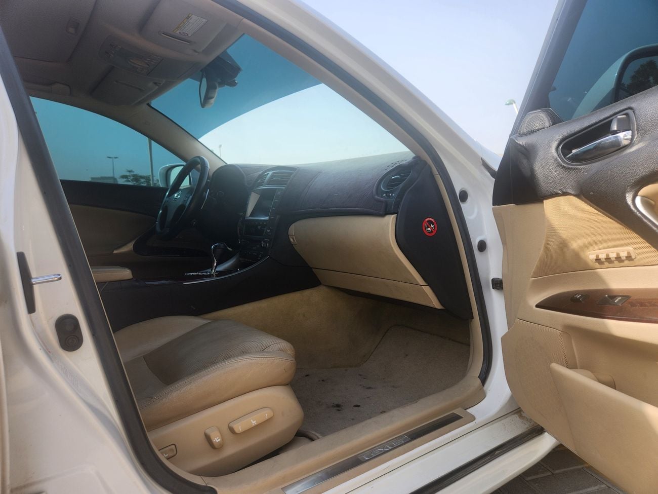 لكزس IS 300 LEATHER