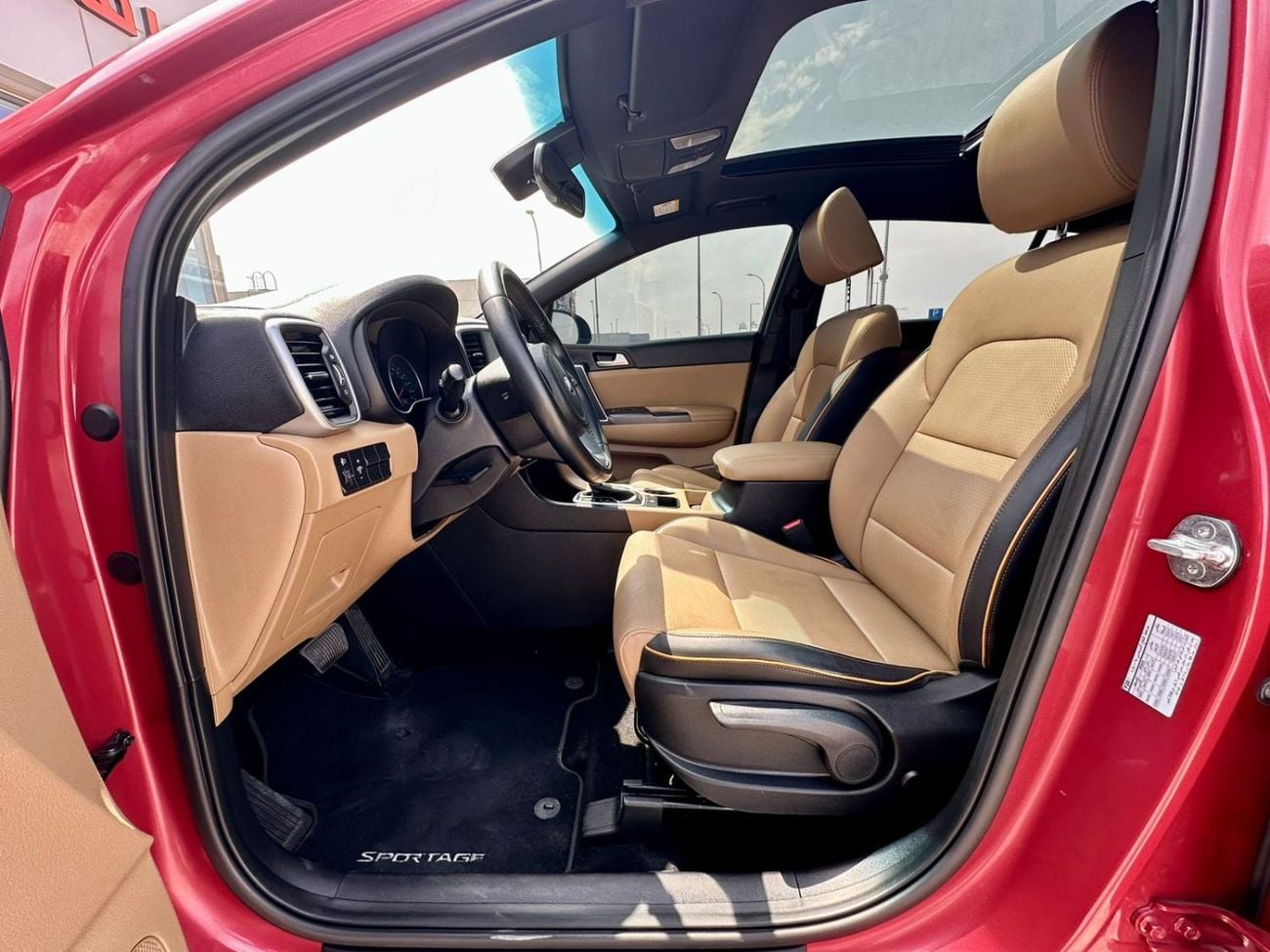 كيا سبورتيج EX 1.6L