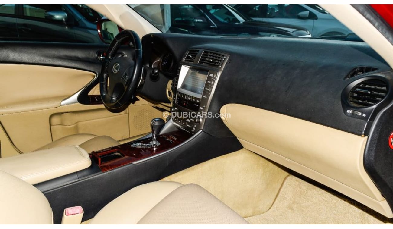 لكزس IS 300 خليجي موديل 2008 كت 2014 رقم واحد فتحه جلد رنجات حساسات كاميرا شاشه  مثبت سرعه  لاتحتاج لأي مصاريف